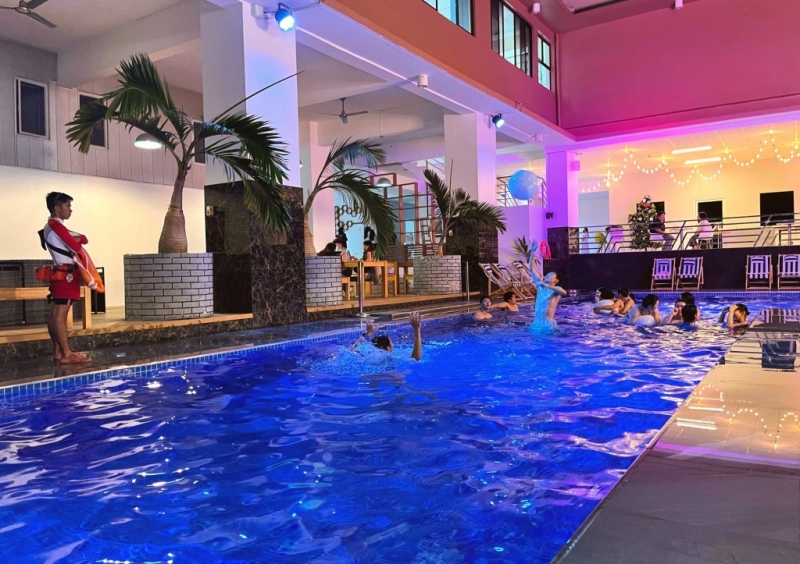 フィリピン留学 Cebu21 - GLC-Swimming Pool-10
